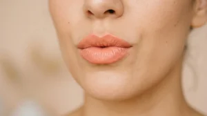 Quelle couleur de rouge à lèvres pour une petite bouche